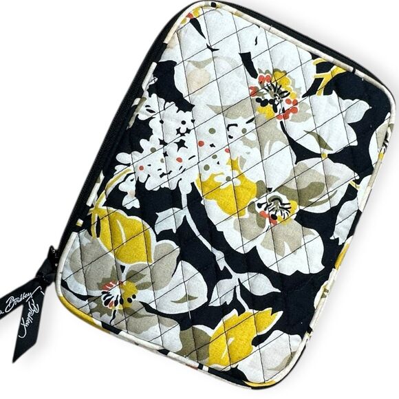 VERA BRADLEY Tablet Sleeve Zippered Case Pouch Bag Dogwood Print iPad / Kindle - Picture 2 of 4